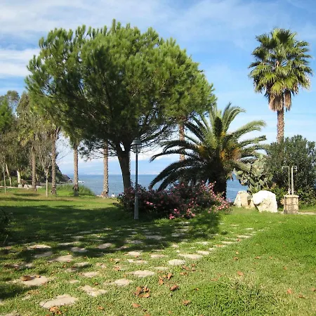 Baia Arcile Brucoli