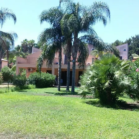 Giardini Di Baia Arcile * Brucoli